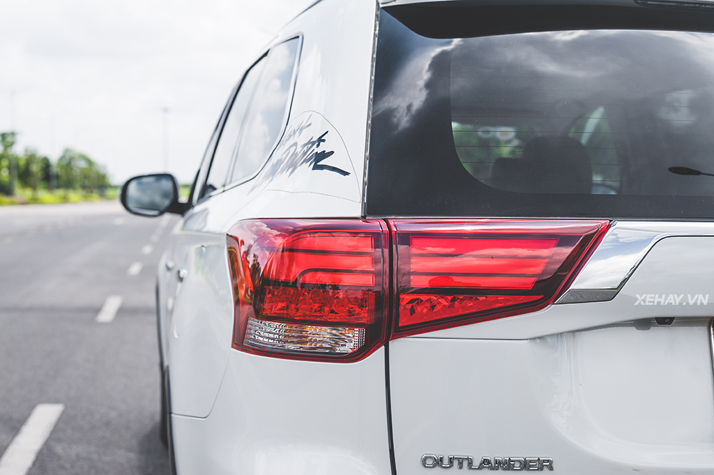 [ĐÁNH GIÁ XE] Mitsubishi Outlander 2017 - Xứng danh xe Nhật