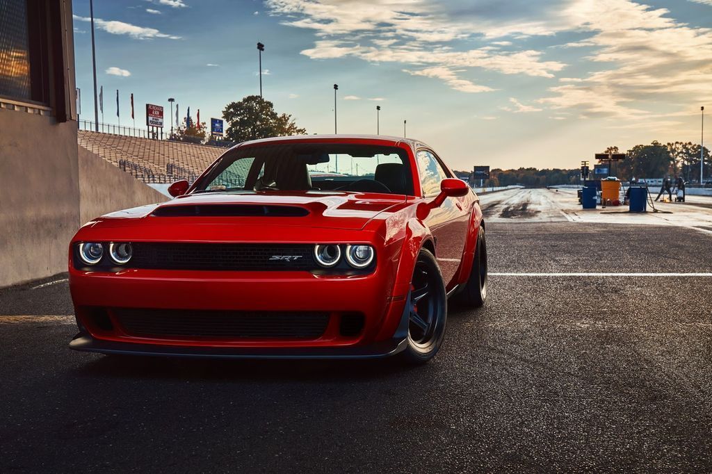 Muốn sở hữu Dodge Challenger SRT Demon thực sự mạnh mẽ, bạn sẽ phải chi ra 5,68 tỷ VNĐ