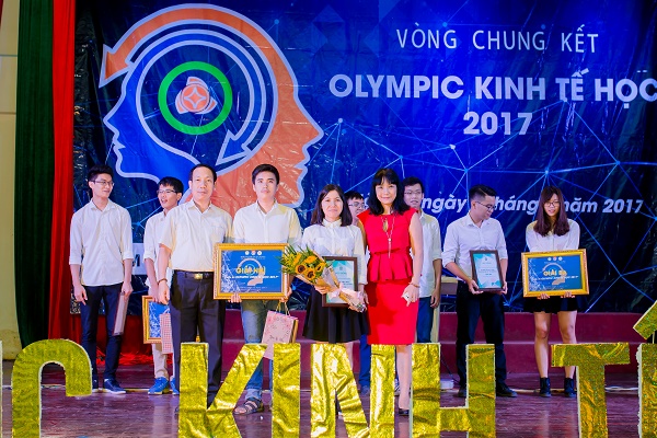 Chung kết Olympic Kinh tế học 2017