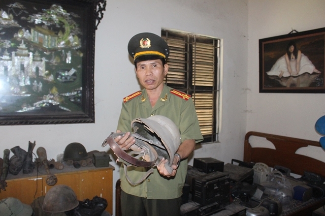 Thượng tá công an và bảo tàng chiến tranh đồ sộ