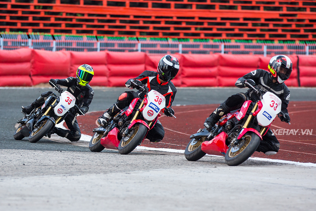 Sân vận động Cần Thơ rực lửa cùng giải đua Honda Racing Cup 2018