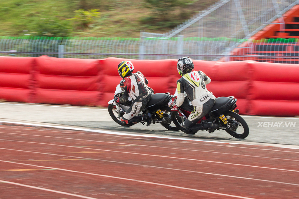 Sân vận động Cần Thơ rực lửa cùng giải đua Honda Racing Cup 2018