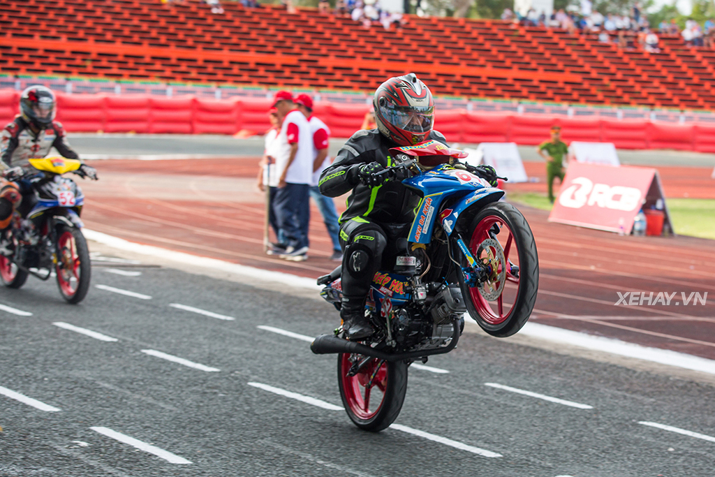 Sân vận động Cần Thơ rực lửa cùng giải đua Honda Racing Cup 2018