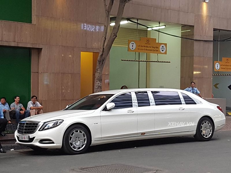 TP.HCM: Mercedes-Maybach S600 Pullman độc nhất Việt Nam 