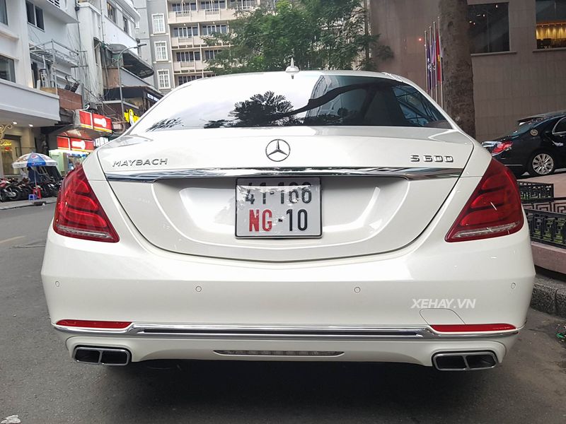 TP.HCM: Mercedes-Maybach S600 Pullman độc nhất Việt Nam 