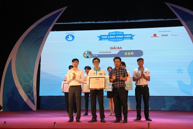 Nguyễn Hoàng Phúc giành giải Nhất “Thủ lĩnh sinh viên toàn quốc  lần thứ II”