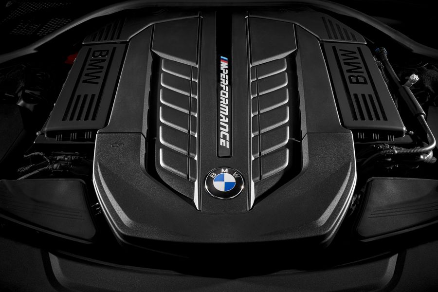 M760Li ra đi, BMW M7 sẽ sớm trở thành một chiến hạm mới của hãng xe Đức