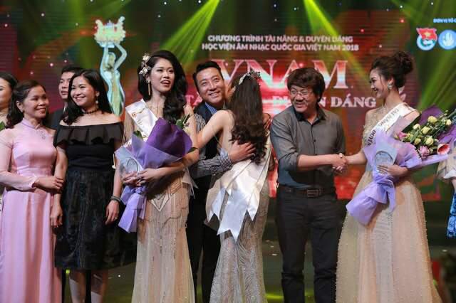 Việt Nam sắp hết thời “bội thực” các cuộc thi hoa hậu