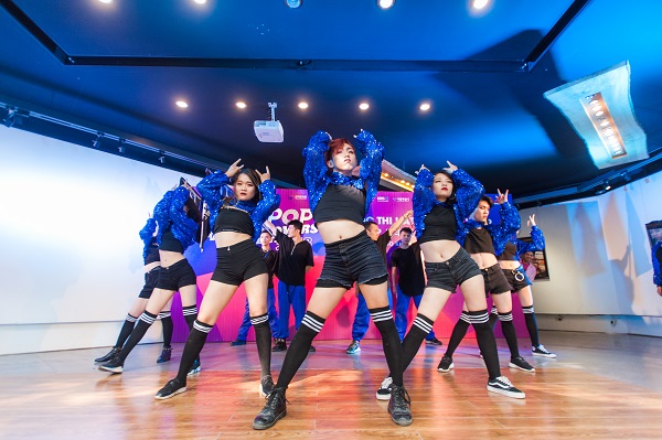 Việt Nam có khoảng hơn 1 triệu người hâm mộ K-pop