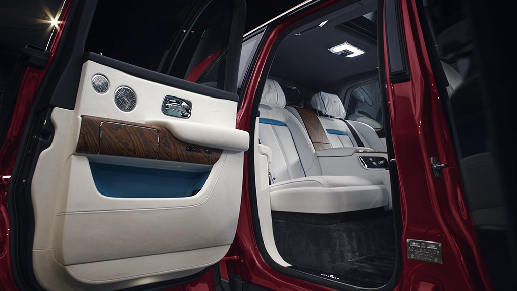 Rolls-Royce Cullinan - Phá bỏ mọi giới hạn