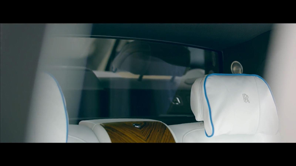 Rolls-Royce Cullinan - Phá bỏ mọi giới hạn