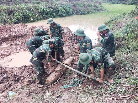 Phát hiện bom “khủng” khi thi công cao tốc Vân Đồn-Móng Cái