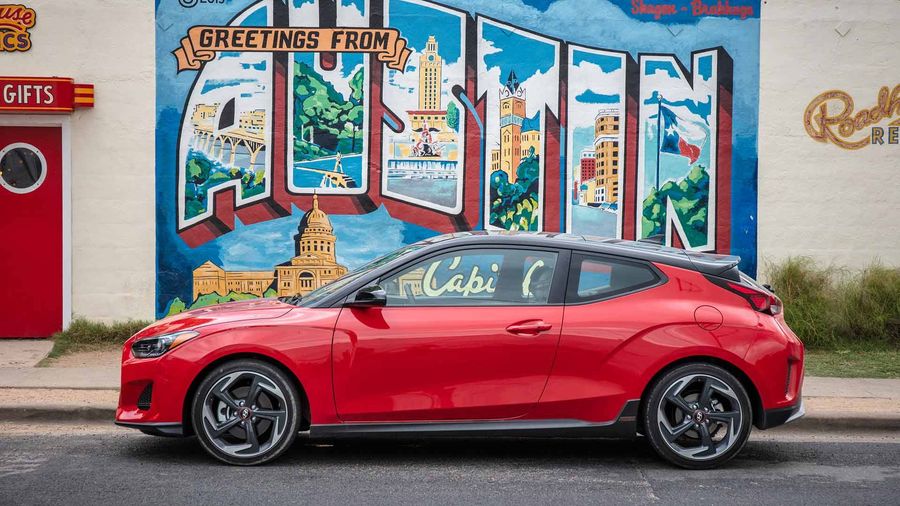 Hyundai Veloster 2019 chính thức có giá bán bắt đầu từ 420 triệu VNĐ