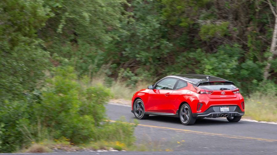 Hyundai Veloster 2019 chính thức có giá bán bắt đầu từ 420 triệu VNĐ