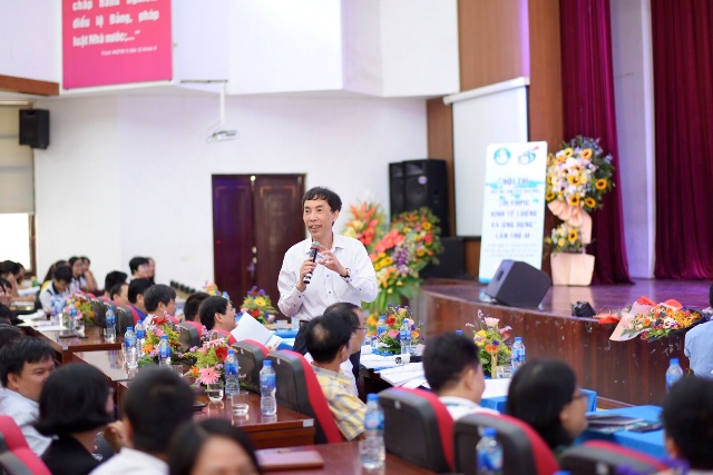 11 nhóm sinh viên bảo vệ đề tài nghiên cứu khoa học