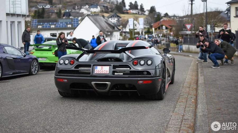 Bắt gặp Koenigsegg CCXR Edition 1.004 mã lực trên đường phố gần Nuburgring