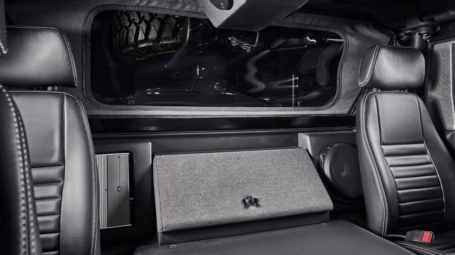 Ngắm Hummer H1của Mil-Spec Automotive - siêu SUV ai cũng muốn có trong ga-ra