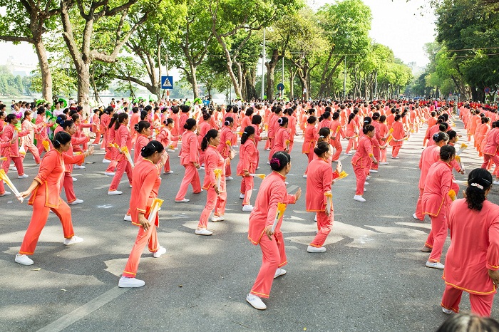 Vinamilk Sure Prevent cùng người cao tuổi Thủ đô 