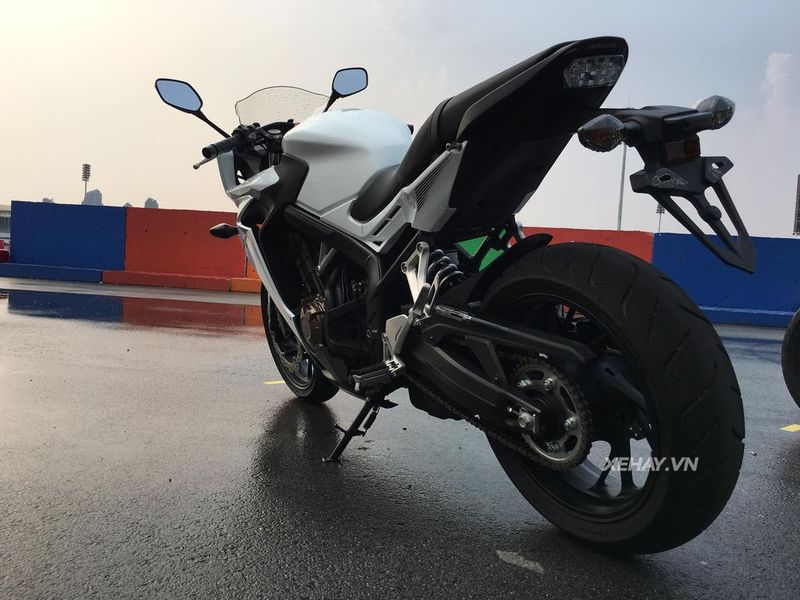 [ĐÁNH GIÁ XE] Honda CBR650F 2018 - tượng đài vững chắc trong làng xe phân khối lớn tầm trung vừa về Việt Nam