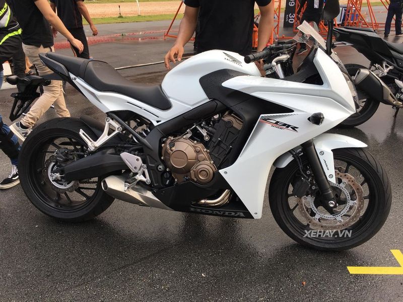 [ĐÁNH GIÁ XE] Honda CBR650F 2018 - tượng đài vững chắc trong làng xe phân khối lớn tầm trung vừa về Việt Nam