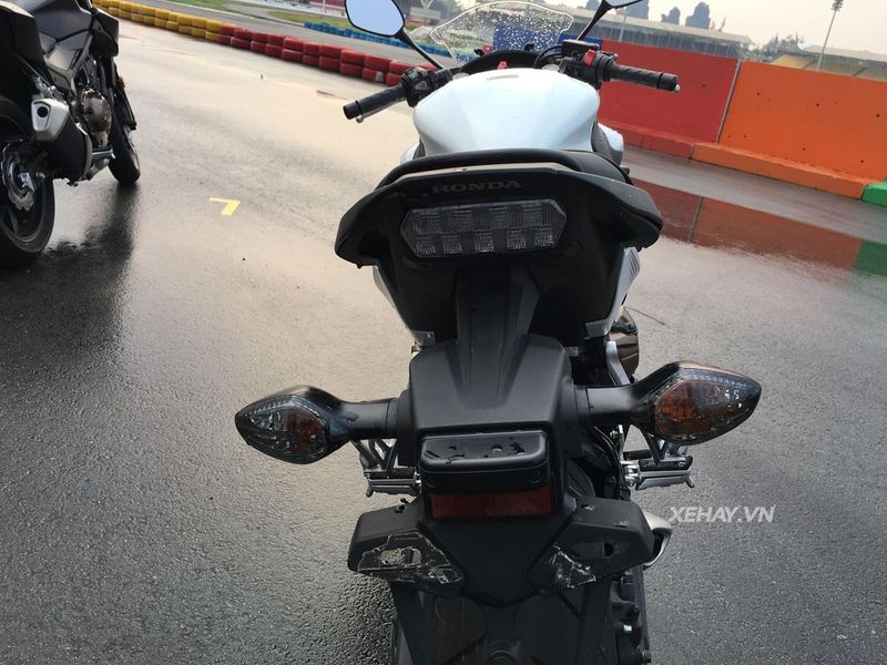 [ĐÁNH GIÁ XE] Honda CBR650F 2018 - tượng đài vững chắc trong làng xe phân khối lớn tầm trung vừa về Việt Nam