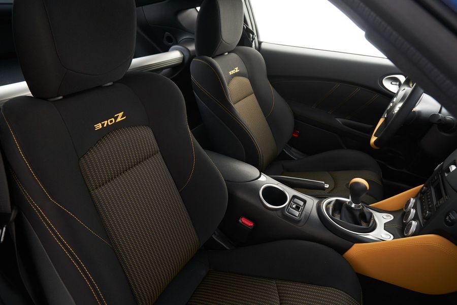 Nissan 370Z 2019 có giá từ 682 triệu VNĐ, bổ sung nhiều tùy chọn cá nhân hóa mới