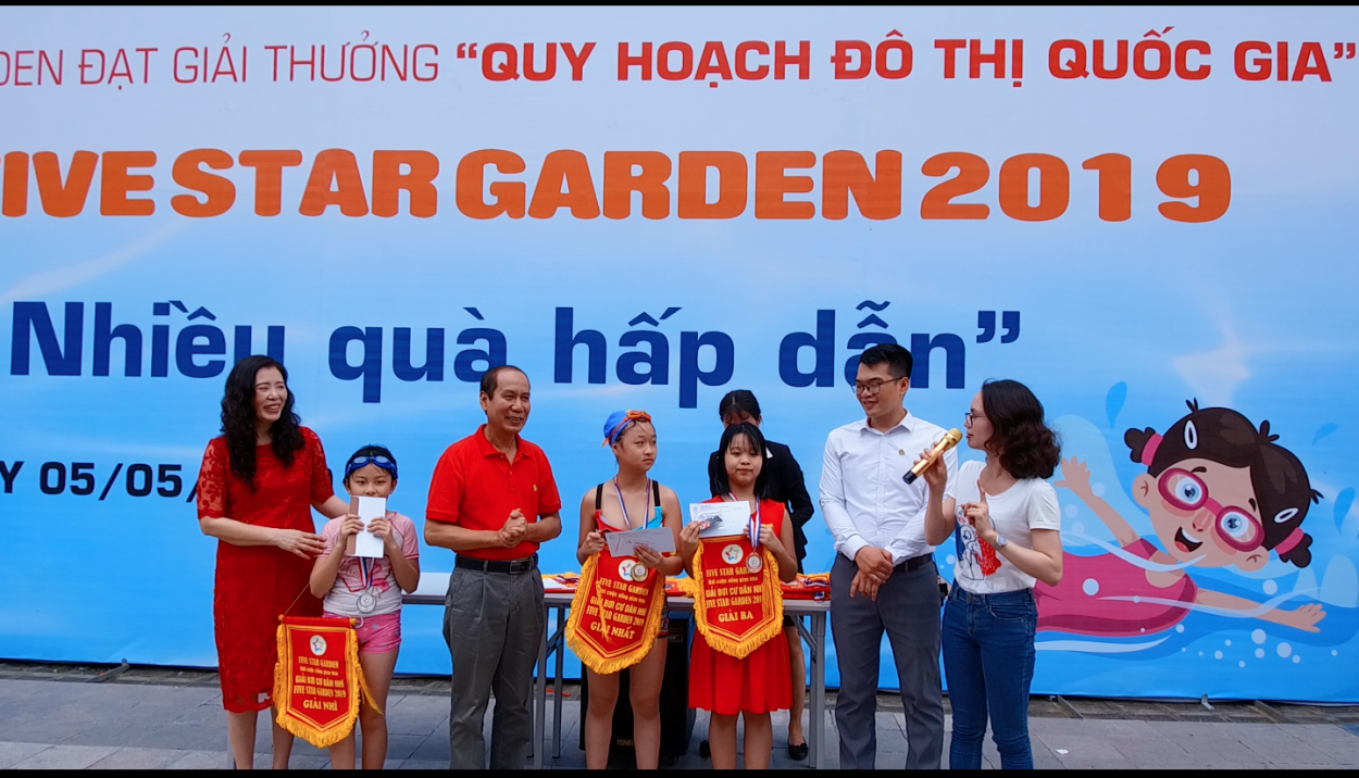 Sôi nổi Giải bơi cư dân nhí Five Star Garden 2019