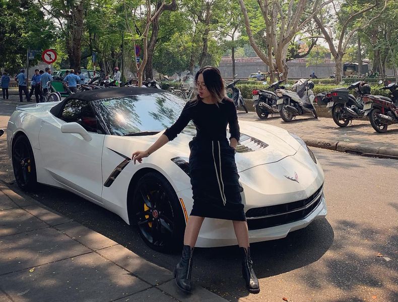 Hot girl của làng biker Huế mạnh tay sắm Chevrolet Corvette C7 Stingray hàng độc tại Việt Nam