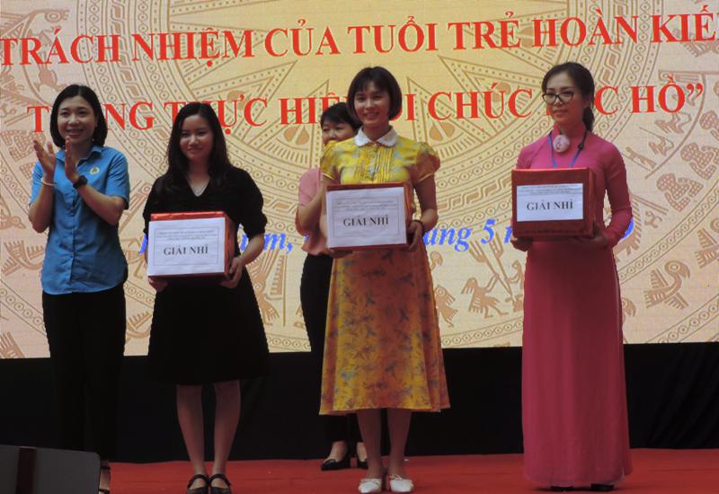 Trao giải cuộc thi