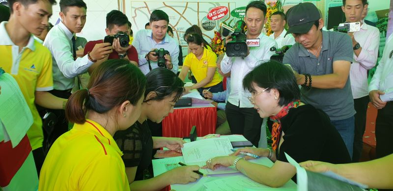 Chủ đầu tư Dự án khu nhà ở thương mại Phú Hồng Phát - Phú Hồng Lộc trình bày pháp lý rõ ràng trước khi ký hợp đồng với khách hàng