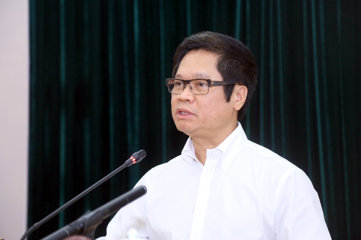 Chủ tịch VCCI Vũ Tiến Lộc chia sẻ tại hội nghị.