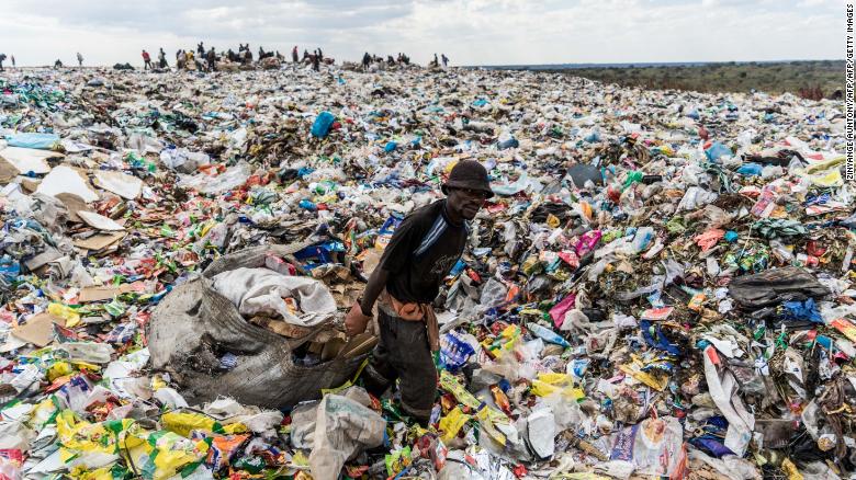 Liên hợp quốc siết chặt buôn bán rác thải nhựa