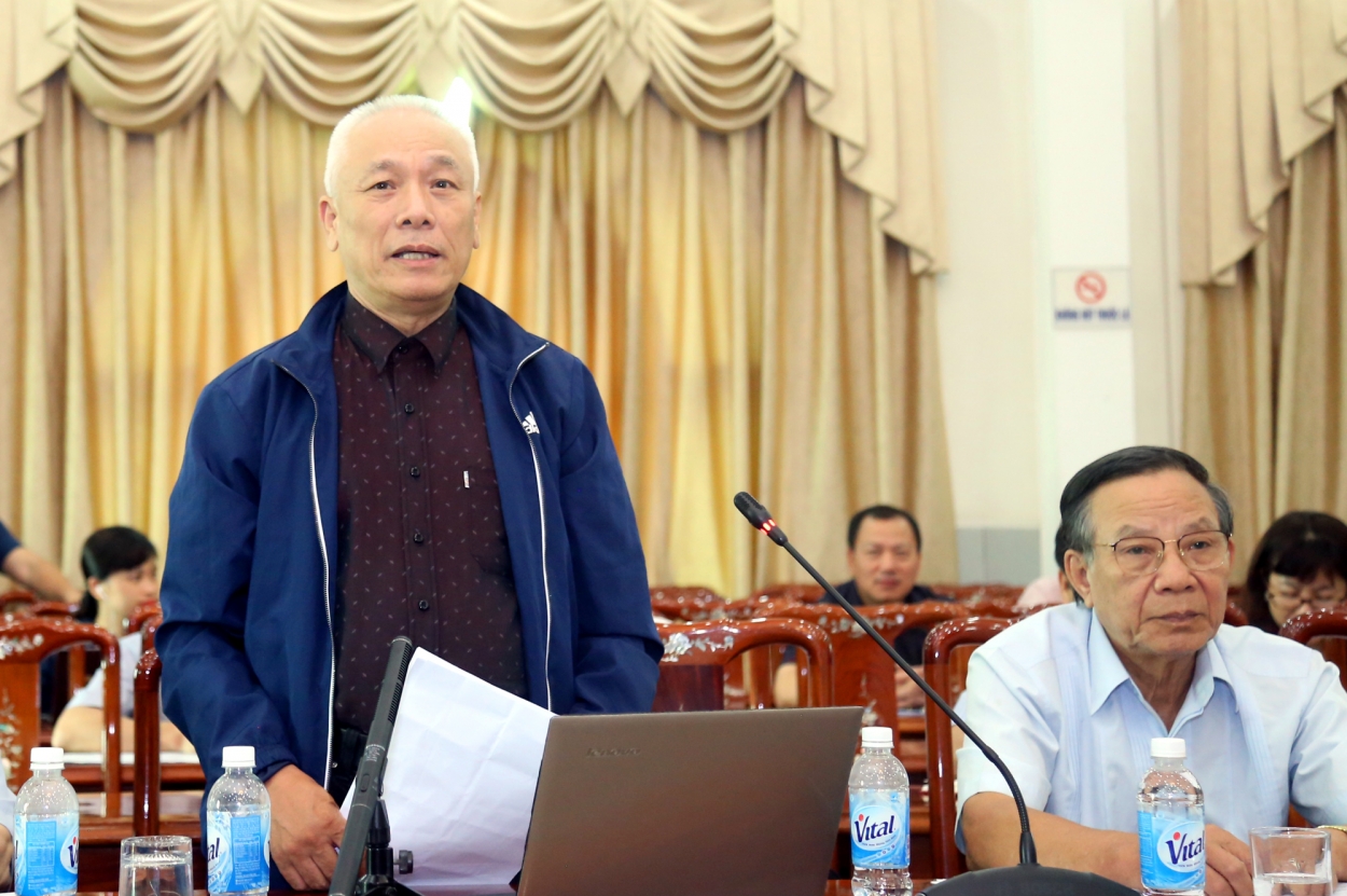 GS.TS Nguyễn Đăng Dung, Phó Chủ nhiệm Hội đồng tư vấn Dân chủ - Pháp luật tại Hội nghị.