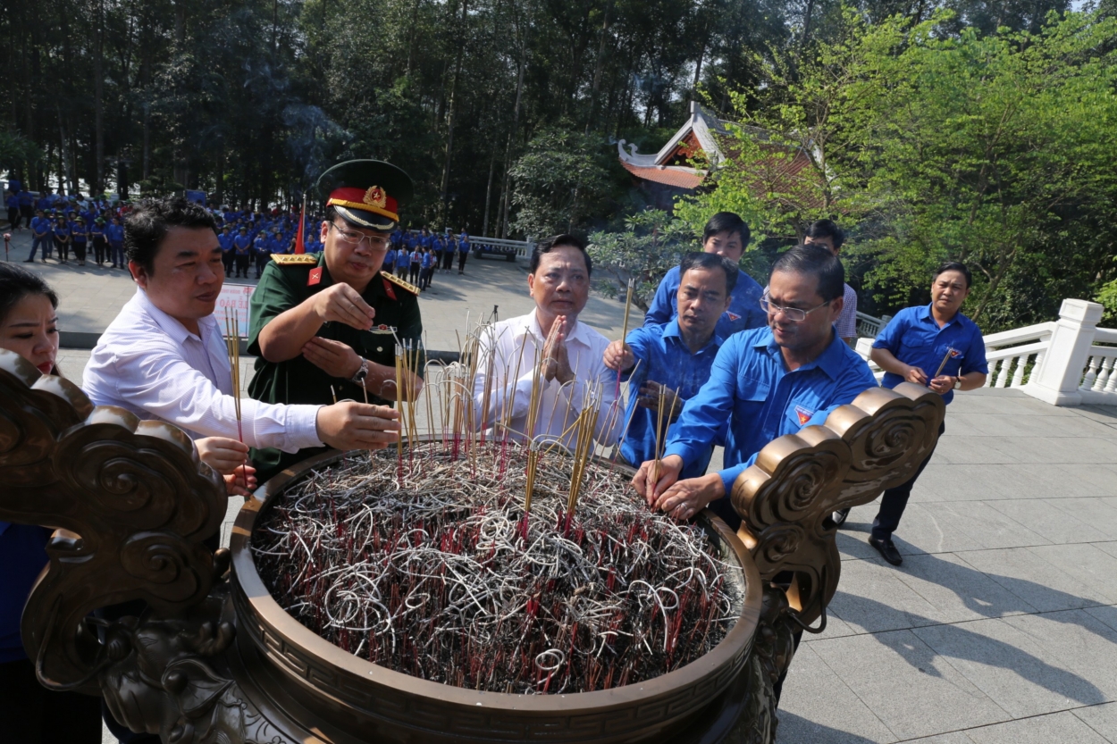 Thành đoàn Hà Nội phát động Chiến dịch Thanh niên tình nguyện Hè 2019