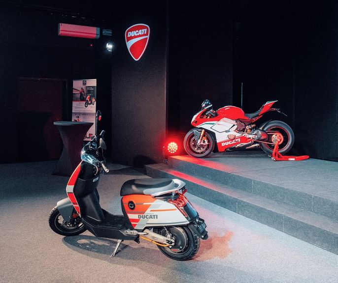 Xe máy điện của Ducati ra mắt phiên bản giới hạn, giá bán hơn 77 triệu VNĐ
