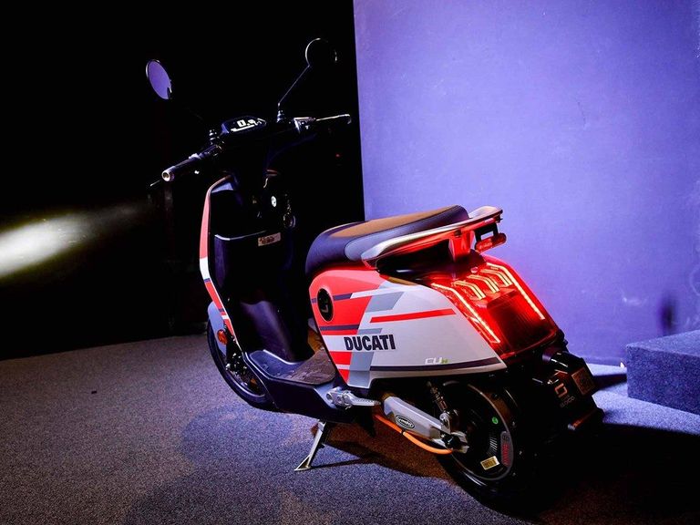 Xe máy điện của Ducati ra mắt phiên bản giới hạn, giá bán hơn 77 triệu VNĐ