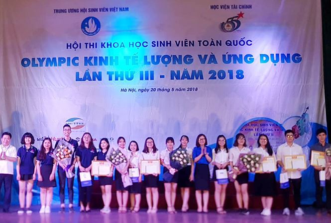 Hội thi là cơ hội trao đổi, giao lưu, học hỏi, liên kết nghiên cứu khoa học giữa sinh viên, giáo viên các nhà trường