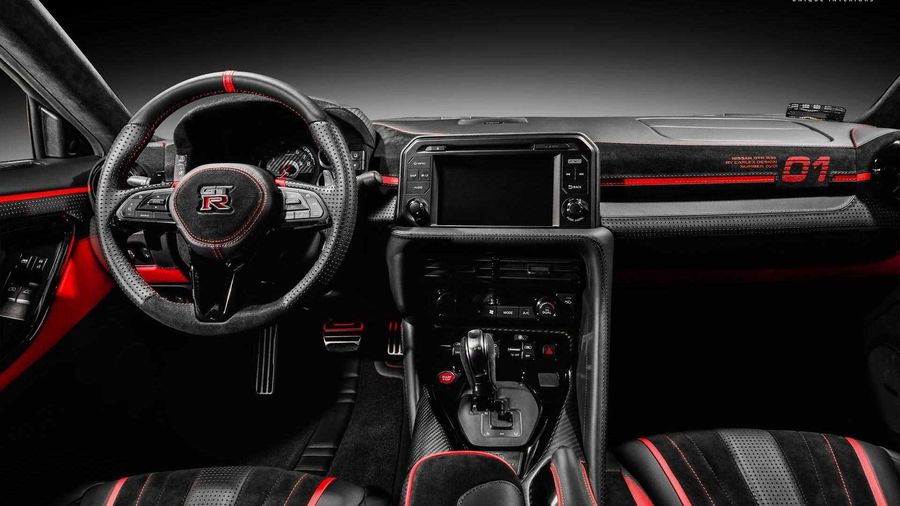 Cabin của Nissan GT-R trở nên sống động dưới 