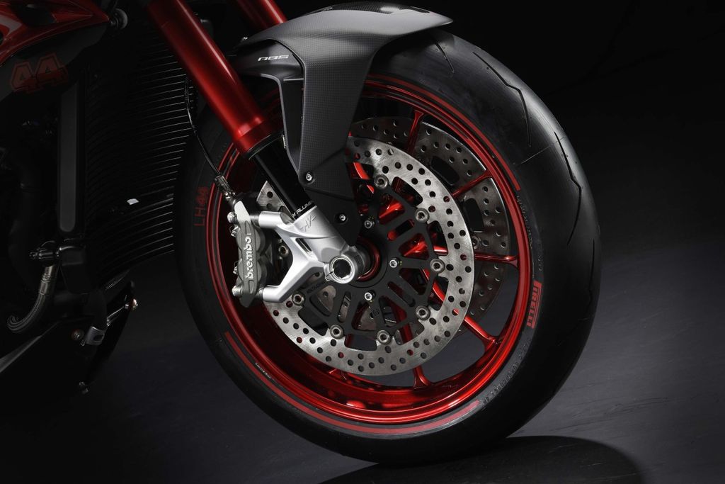 Siêu phẩm MV Agusta Brutale 800 RR LH44 Limited Edition chuẩn bị đến tay khách hàng