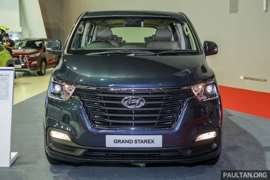 Hyundai Starex nâng cấp mới có giá từ 846 triệu VNĐ tại Malaysia