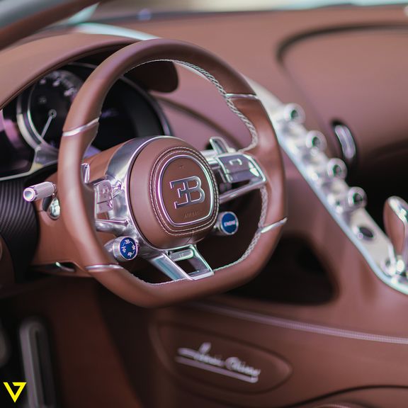 Hàng cực độc Bugatti Chiron Vainqueur de Coeur lộ diện tại Ả Rập Xê Út
