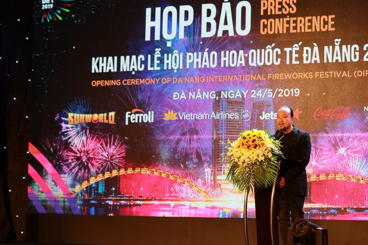 Ông Cao Trung Hiếu - đạo diễn sân khấu DIFF 2019