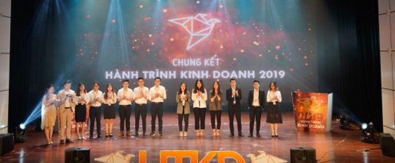 4 đội tham gia vòng chung kết