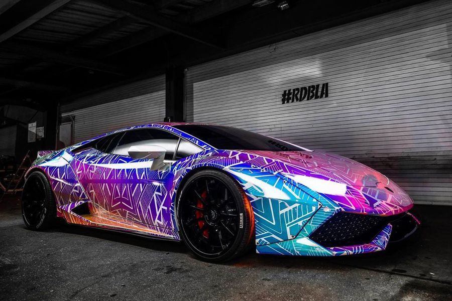 Chiêm ngưỡng Lamborghini Huracan phát sáng rực rỡ của nam ca sĩ Chris Brown