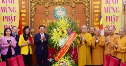 Bí thư Thành ủy Hà Nội Vương Đình Huệ chúc mừng Đại lễ Phật đản 2020