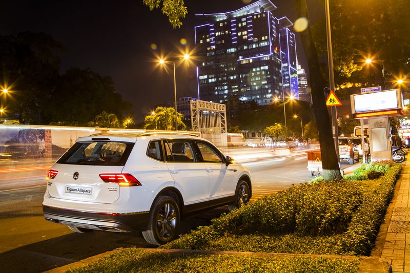 Volkswagen Việt Nam tặng gói bảo hành 5 năm cho khách mua Tiguan và Passat