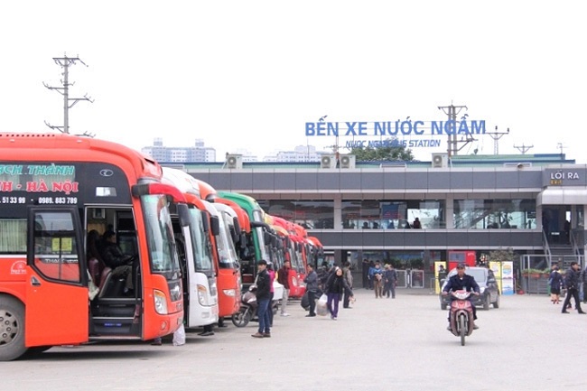 Dỡ bỏ quy định về giãn cách trên các phương tiện vận tải hành khách