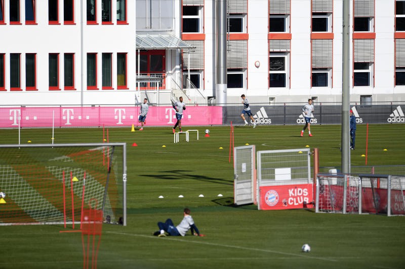 Hiện tại, các đội bóng tại Bundesliga đã trở lại tập luyện.