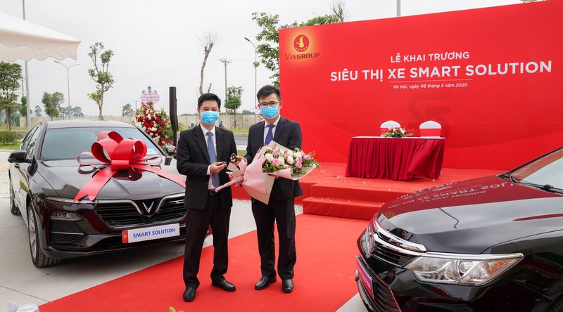 VinFast tiếp tục chơi lớn với chương trình 