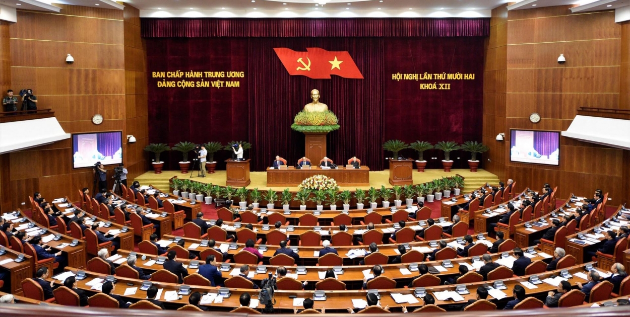 Toàn cảnh Hội nghị Trung ương 12 Khoá XII. Ảnh Nhật Bắc.